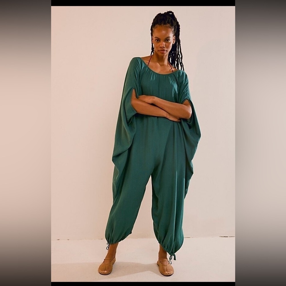 NWOT Free People Milo One-Piece Oversized Dolman Sleeve Linen Viscose Jumpsuit - Picture 1 of 11